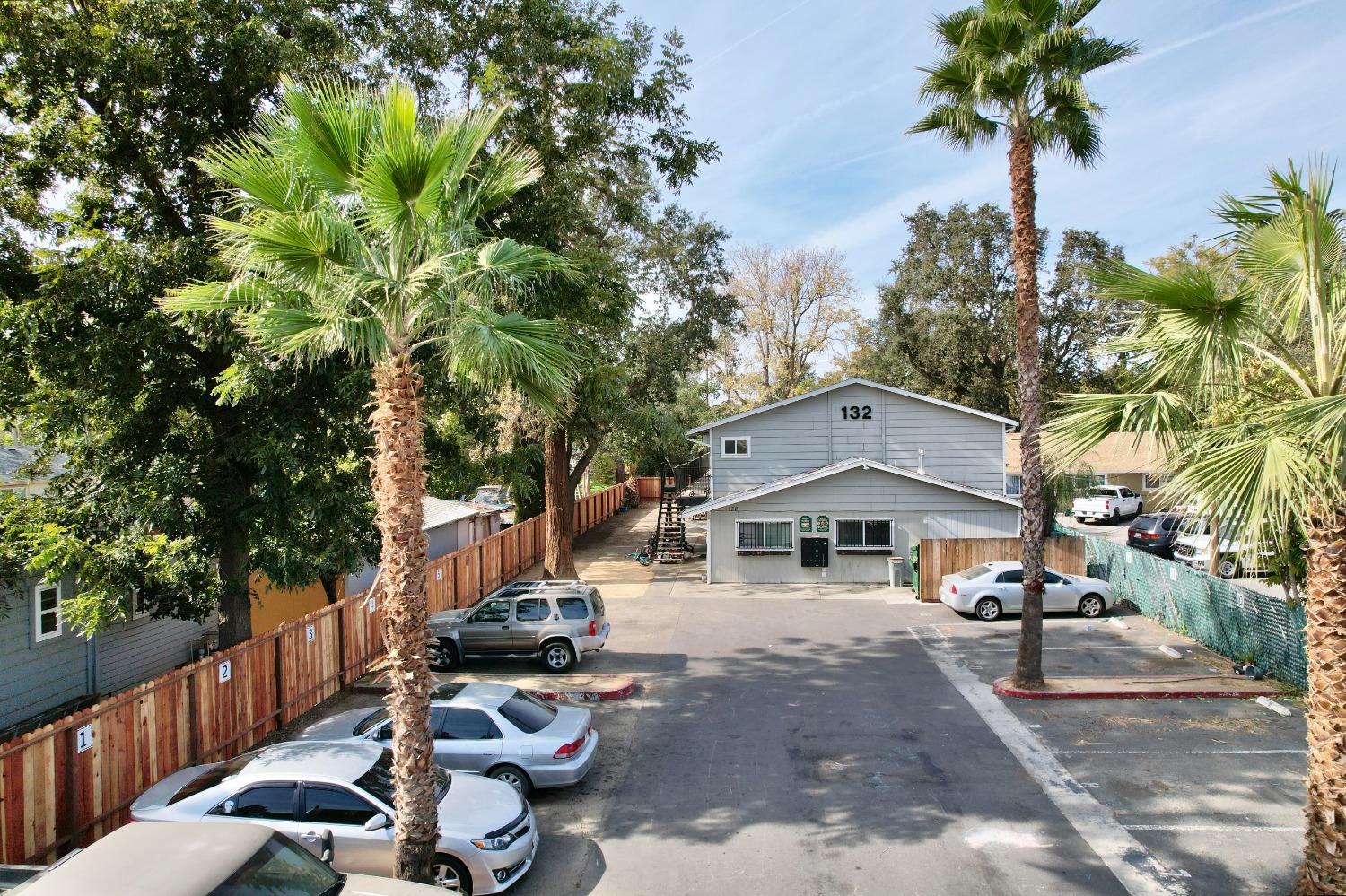 Photo of 132 5th St in Woodland, CA