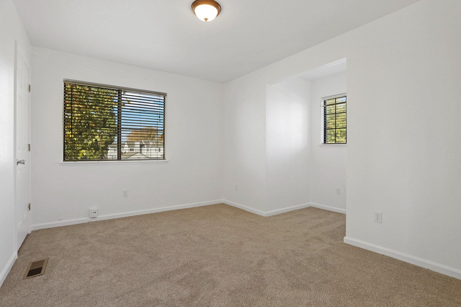 Detail Gallery Image 19 of 35 For 1801 Almondwood Pl, Lodi,  CA 95240 - 3 Beds | 2 Baths