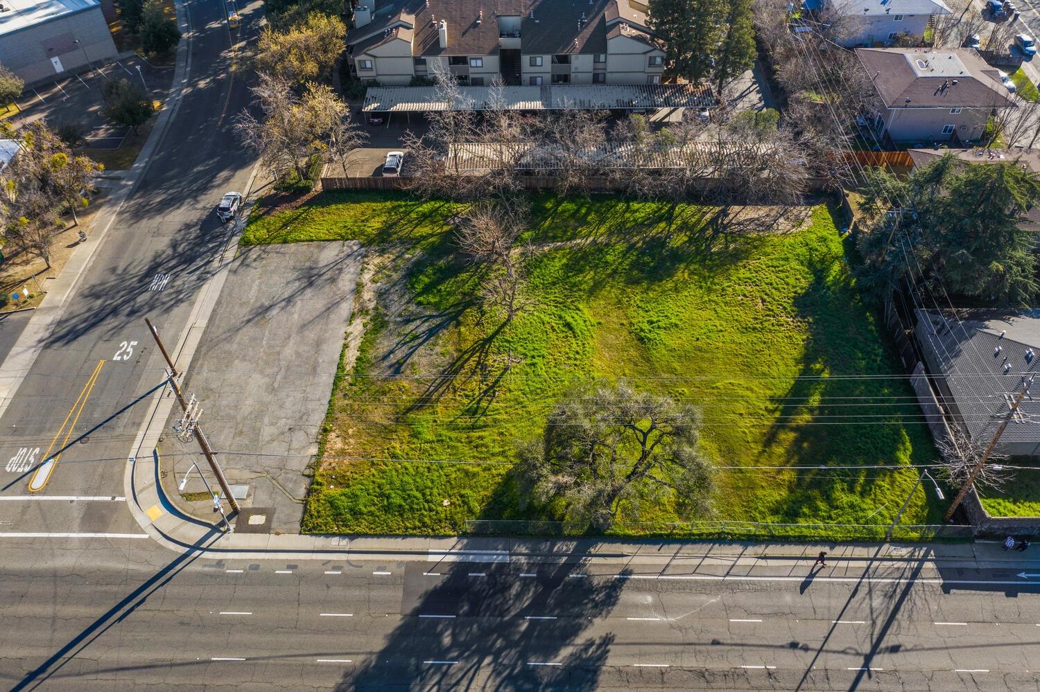 Photo of 7210 Greenback Ln in Citrus Heights, CA