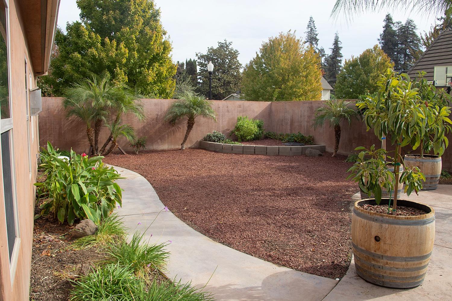 Detail Gallery Image 36 of 38 For 2541 Mooneyham Ct, Turlock,  CA 95382 - 5 Beds | 3/1 Baths