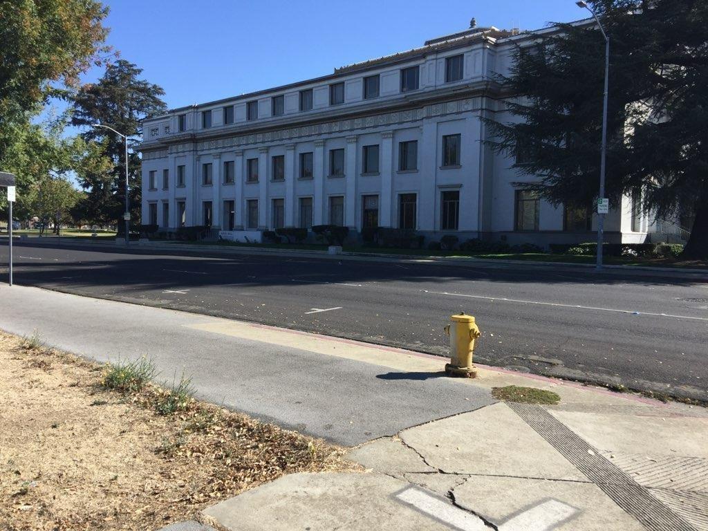 Photo of 604 N Commerce St in Stockton, CA