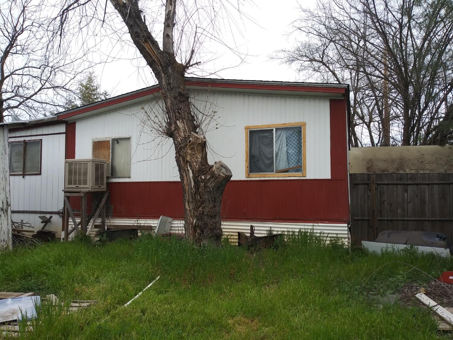 Photo of 1675 12th St in Oroville, CA