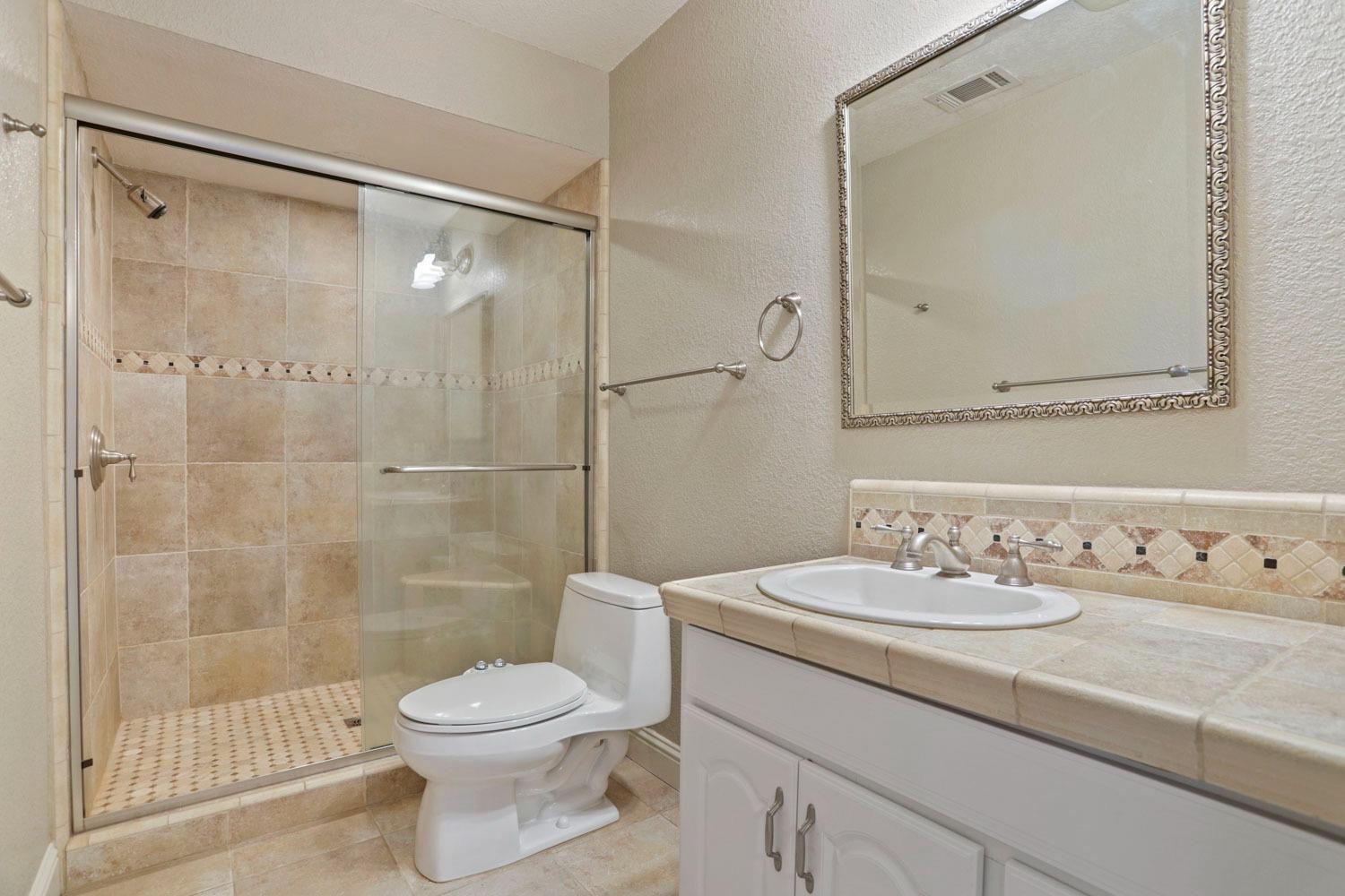 Detail Gallery Image 23 of 45 For 1132 Rivergate Dr #14,  Lodi,  CA 95240 - 2 Beds | 2/1 Baths