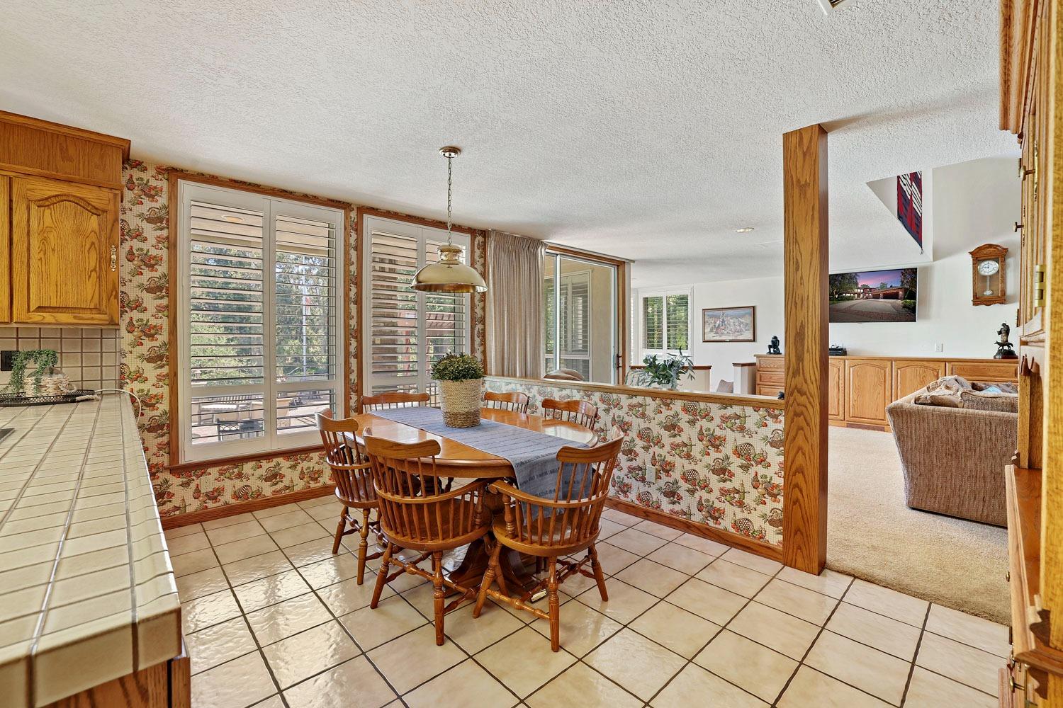 Detail Gallery Image 21 of 98 For 1336 Rivergate Dr, Lodi,  CA 95240 - 4 Beds | 3/1 Baths