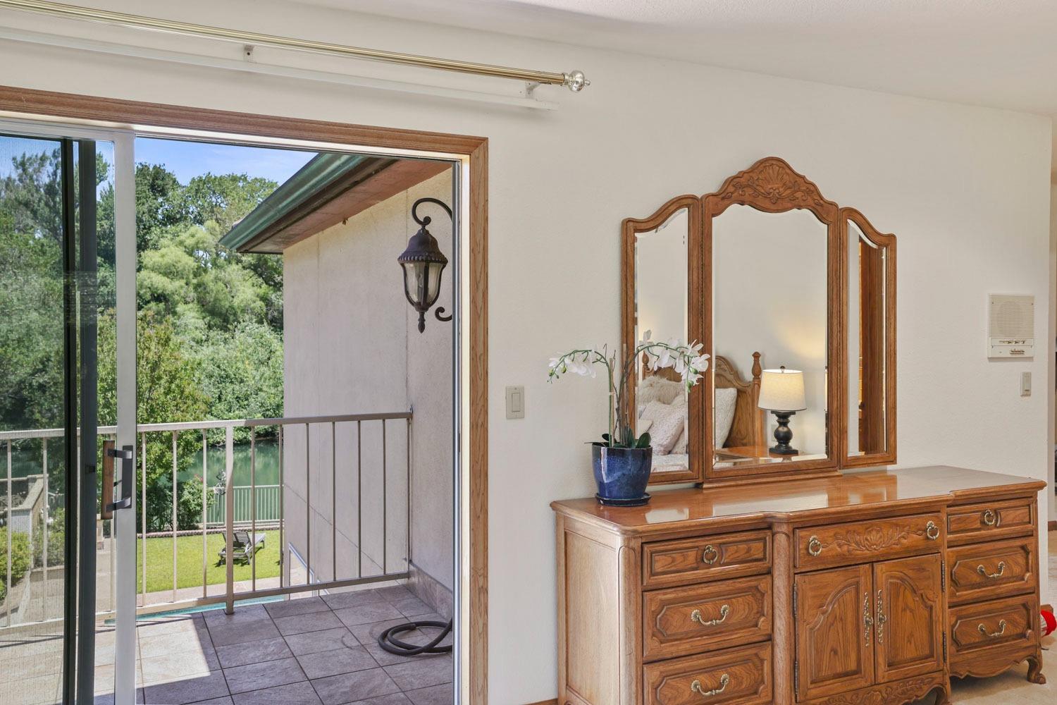 Detail Gallery Image 62 of 98 For 1336 Rivergate Dr, Lodi,  CA 95240 - 4 Beds | 3/1 Baths
