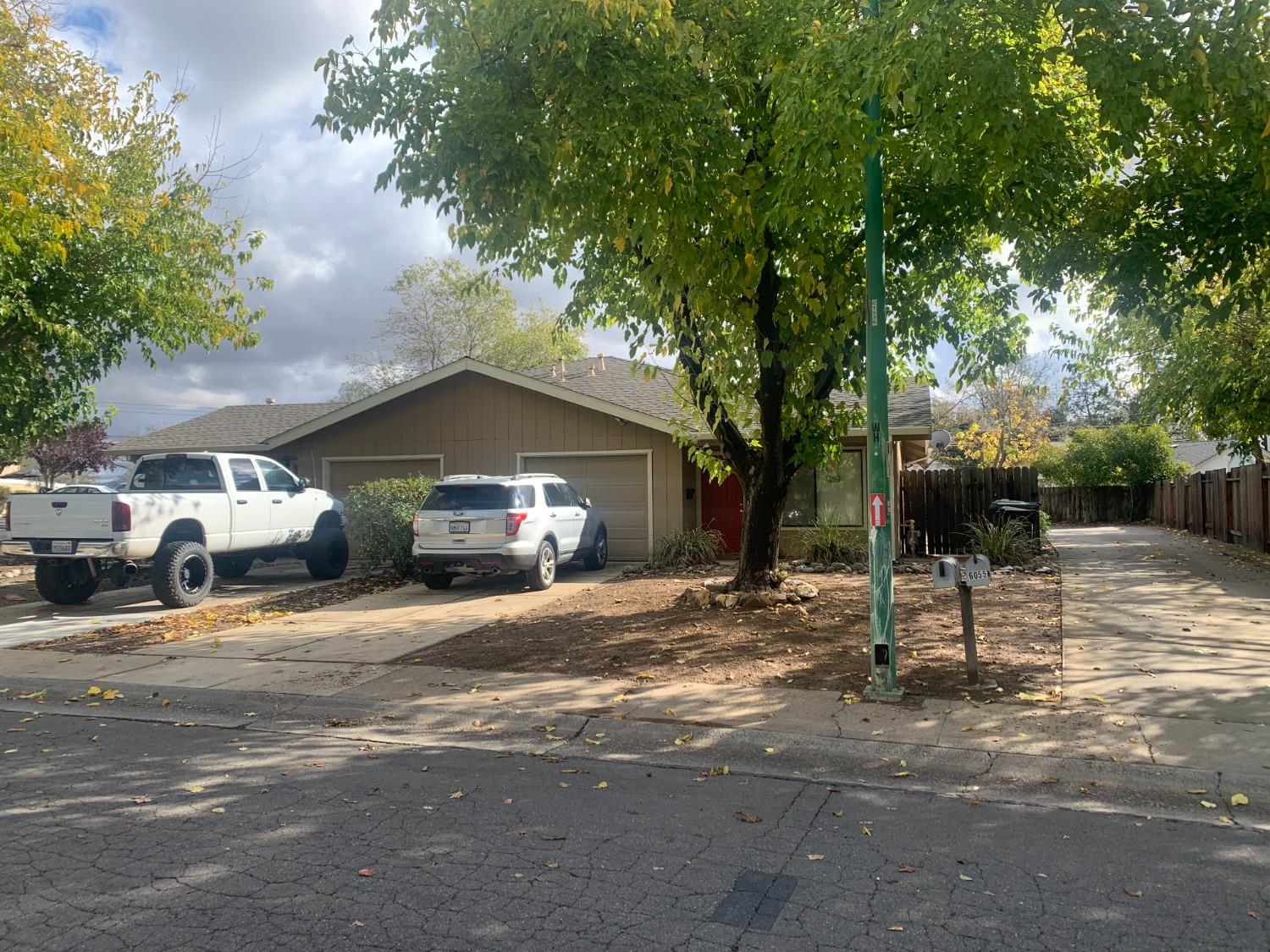 Photo of 6049-6055 Woodminster Cir in Orangevale, CA