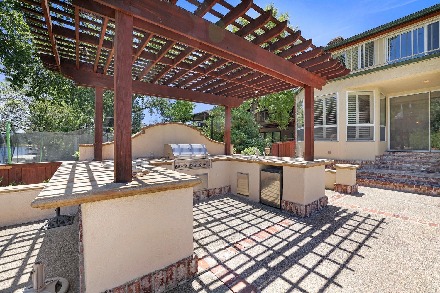Detail Gallery Image 77 of 98 For 1336 Rivergate Dr, Lodi,  CA 95240 - 4 Beds | 3/1 Baths