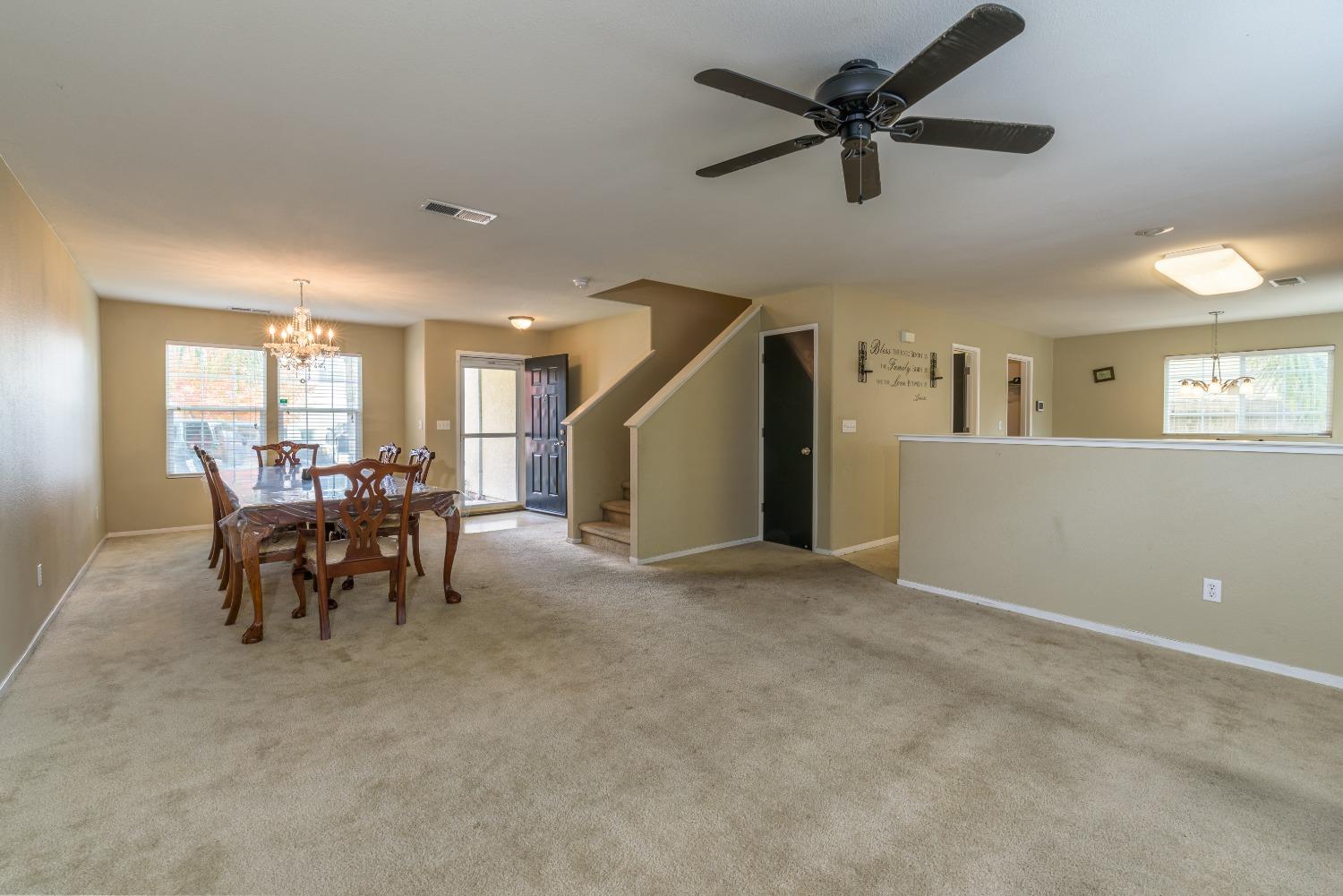 Detail Gallery Image 9 of 37 For 3755 Larkspur Ave, Merced,  CA 95348 - 3 Beds | 2/1 Baths