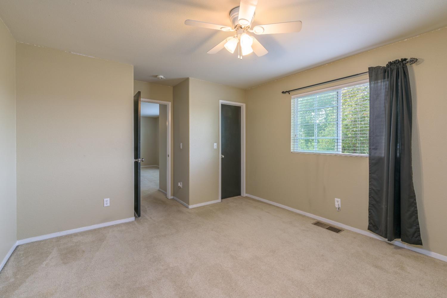 Detail Gallery Image 30 of 37 For 3755 Larkspur Ave, Merced,  CA 95348 - 3 Beds | 2/1 Baths