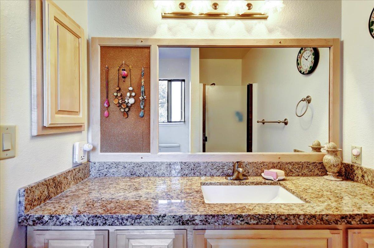 Detail Gallery Image 20 of 42 For 14513 Sun Forest Dr, Penn Valley,  CA 95946 - 3 Beds | 2 Baths