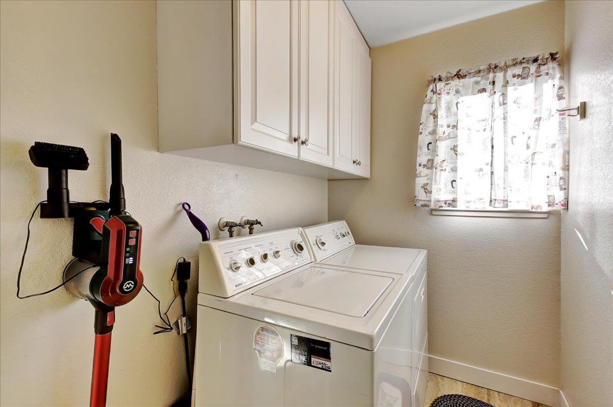 Detail Gallery Image 24 of 42 For 14513 Sun Forest Dr, Penn Valley,  CA 95946 - 3 Beds | 2 Baths