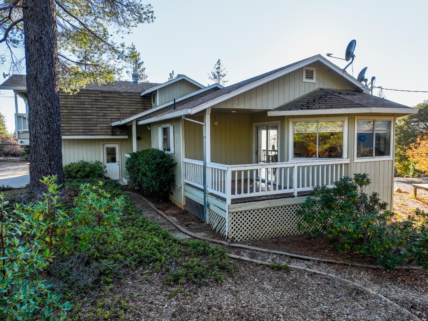 Detail Gallery Image 25 of 65 For 18070 Eaglenest Rd, Grass Valley,  CA 95945 - 2 Beds | 2/1 Baths