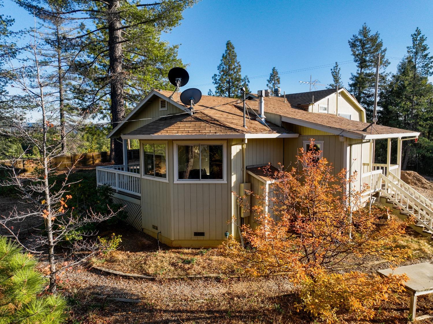 Detail Gallery Image 22 of 65 For 18070 Eaglenest Rd, Grass Valley,  CA 95945 - 2 Beds | 2/1 Baths