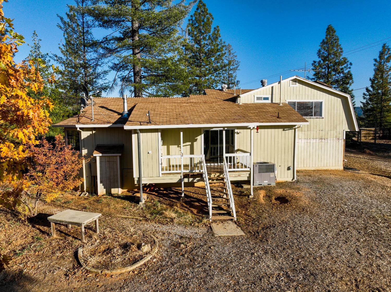 Detail Gallery Image 21 of 65 For 18070 Eaglenest Rd, Grass Valley,  CA 95945 - 2 Beds | 2/1 Baths
