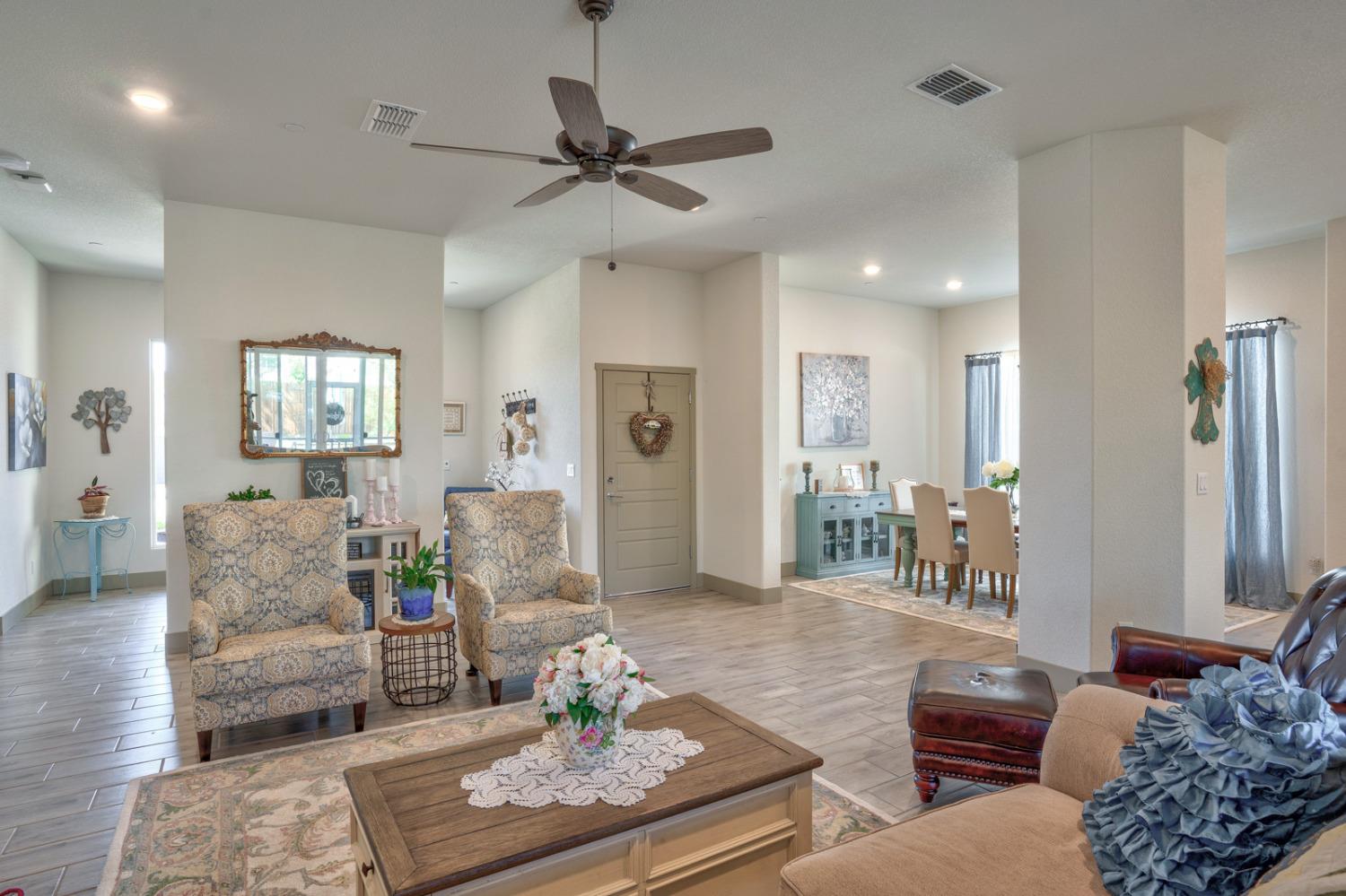Detail Gallery Image 23 of 68 For 2435 Valverde Dr, Merced,  CA 95340 - 3 Beds | 2 Baths