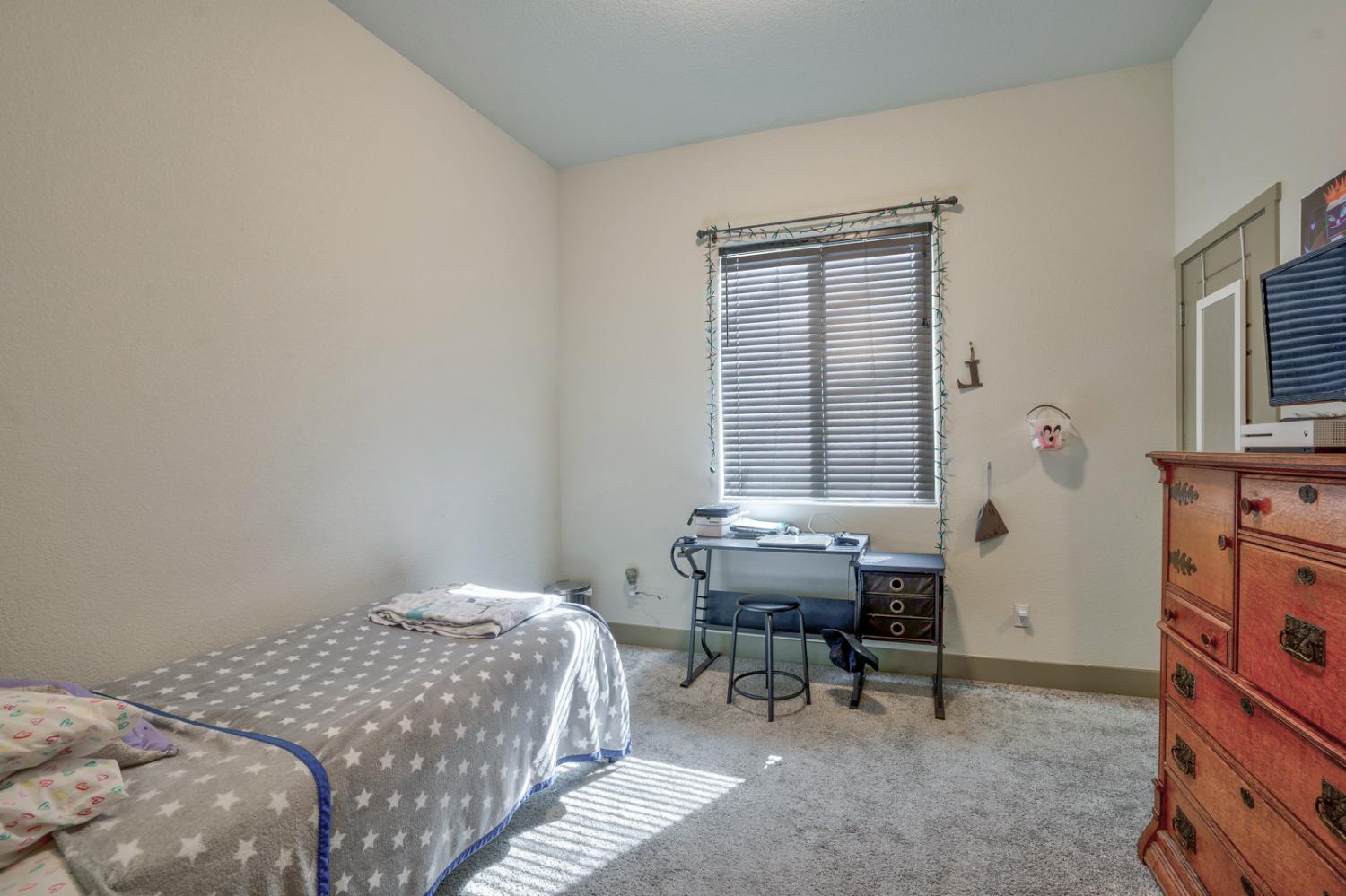 Detail Gallery Image 26 of 68 For 2435 Valverde Dr, Merced,  CA 95340 - 3 Beds | 2 Baths
