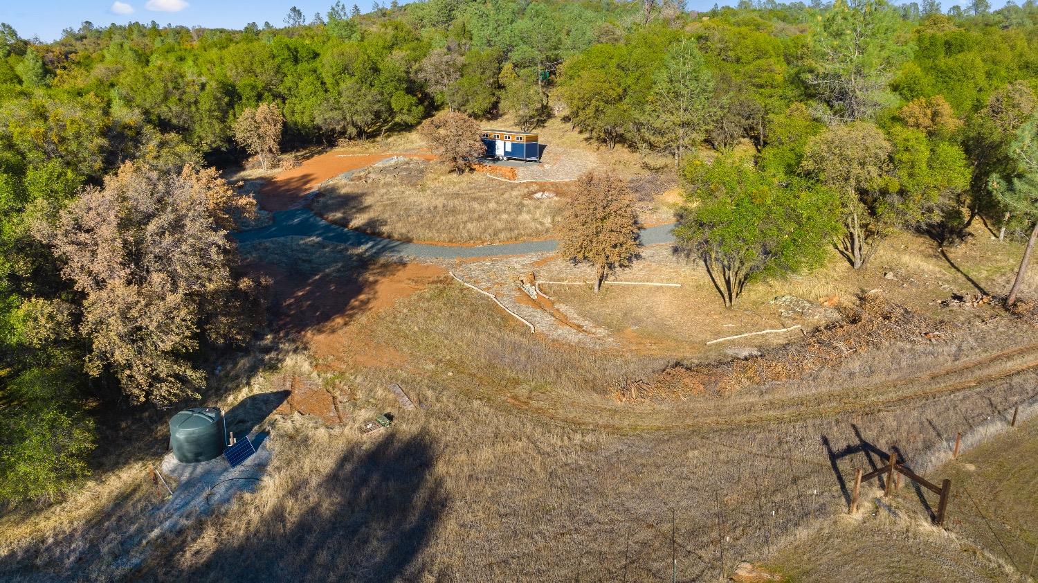 Photo of 17840 Rockmar Ln in Grass Valley, CA