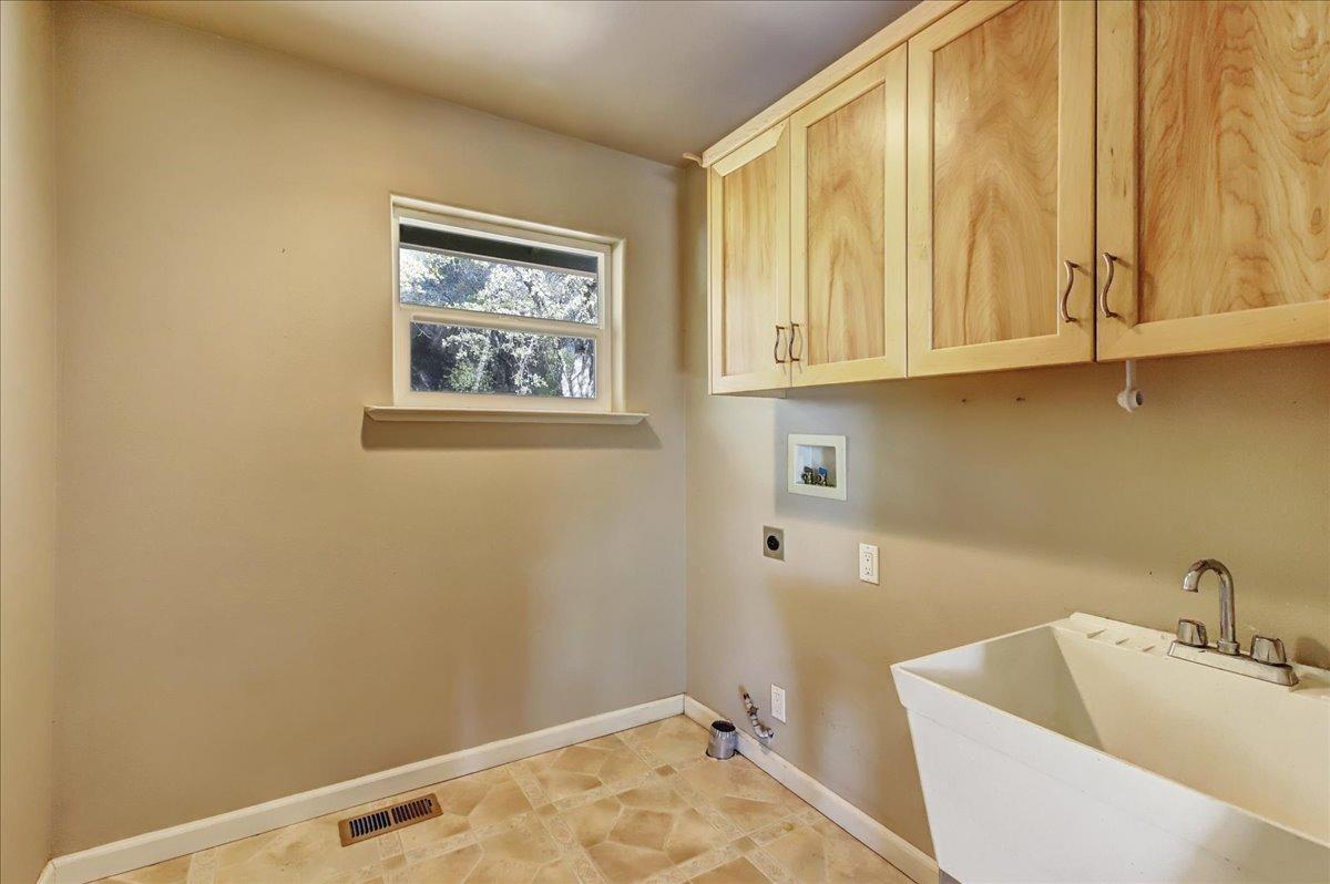 Detail Gallery Image 47 of 99 For 11485 Shepard Rd, –,  CA 95977 - 3 Beds | 2/1 Baths