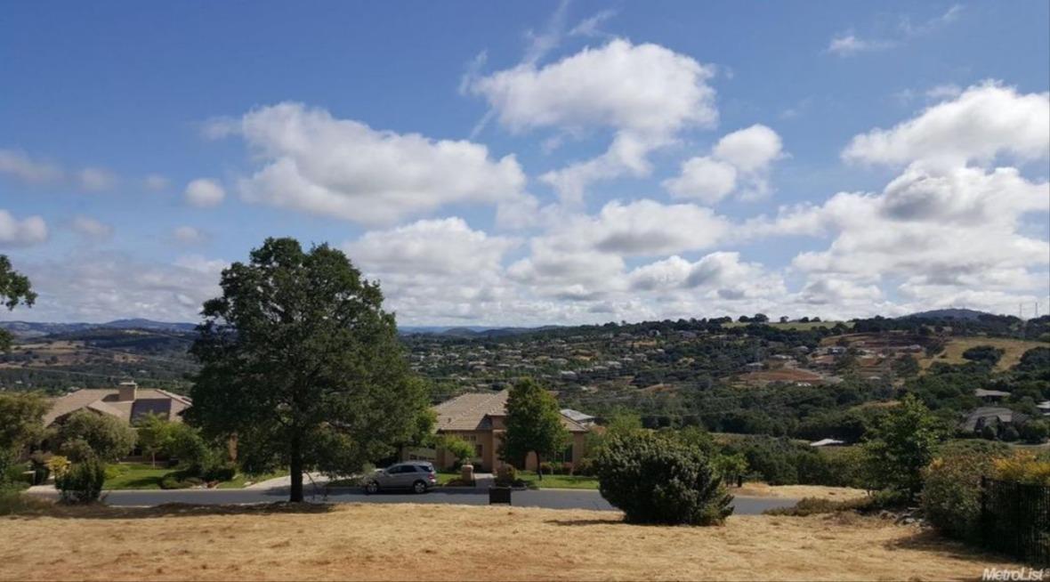 Photo of 5053 Breese Cir in El Dorado Hills, CA