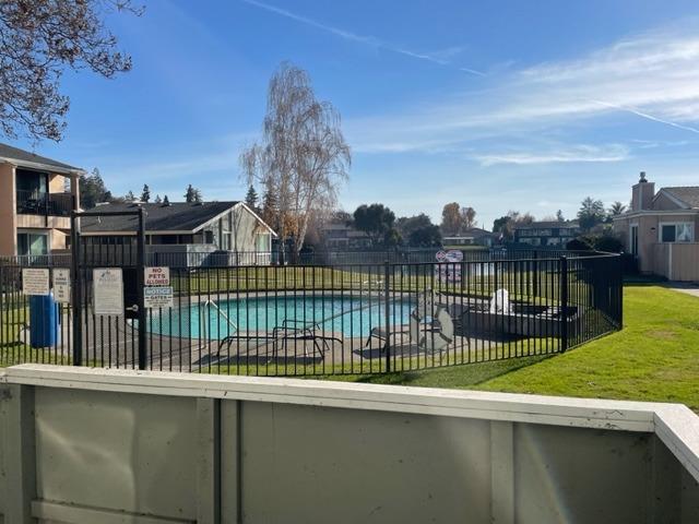 Detail Gallery Image 1 of 1 For 3770 W Benjamin Holt Dr #15,  Stockton,  CA 95219 - 2 Beds | 2 Baths