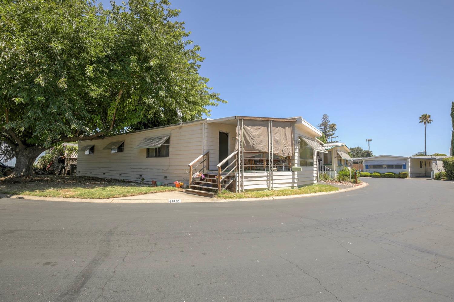 Photo of 1050 W Capitol Ave #162 in West Sacramento, CA