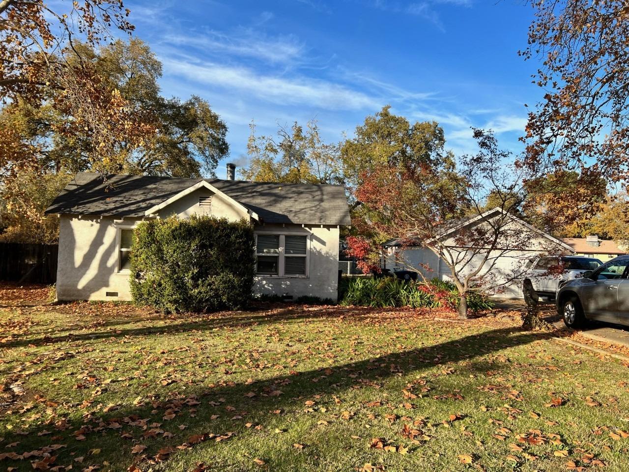 Country feel in the heart of Citrus Heights. On a half acre, this 2 bed / 1 bath FIXER sits on a qui