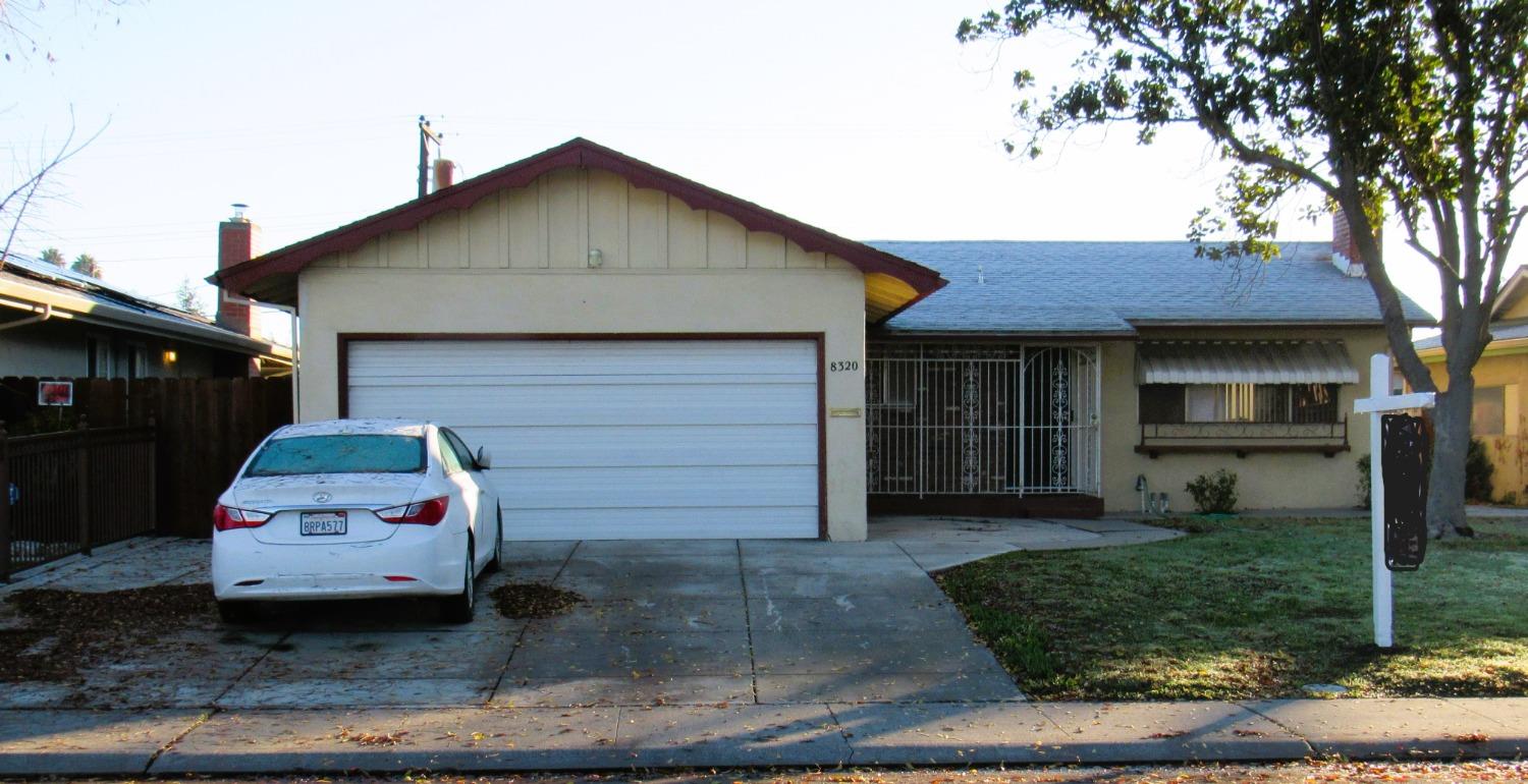 8320 Kinross Way, Stockton, CA 95210