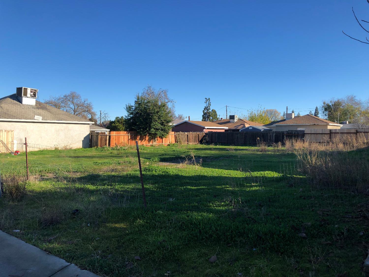 Grant Way, Yuba City, California image 3