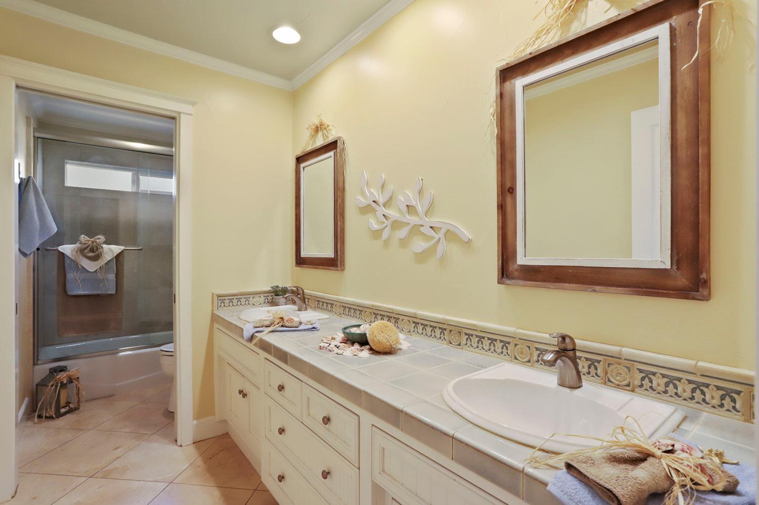 Detail Gallery Image 23 of 68 For 6243 Embarcadero Dr, Stockton,  CA 95219 - 4 Beds | 3/1 Baths