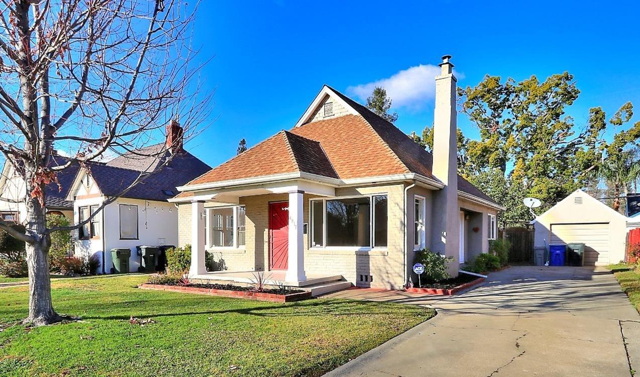 Tahoe Park/Nice location - This 2 bedroom home has in-law unit with full bath(converted garage).... Primary Photo for Listing #222125906