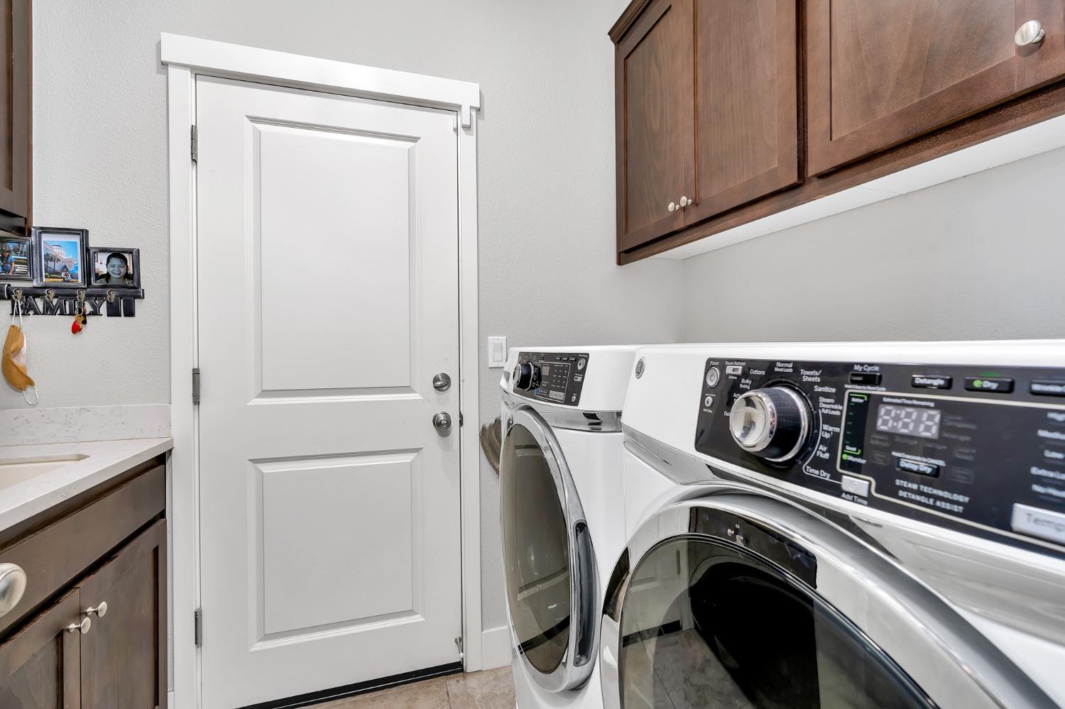 Detail Gallery Image 18 of 28 For 1746 Cobblefield Ln, Los Banos,  CA 93635 - 4 Beds | 2 Baths