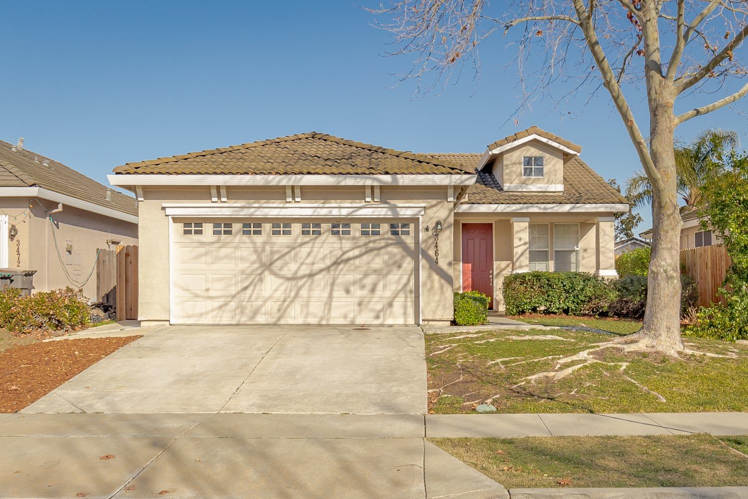 Detail Gallery Image 1 of 1 For 3464 Molokai Rd, West Sacramento,  CA 95691 - 3 Beds | 2 Baths