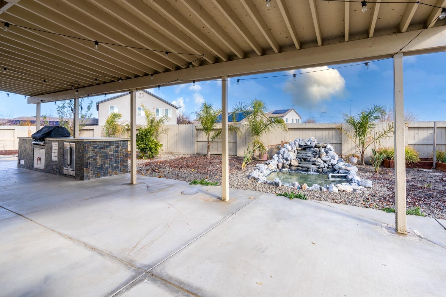 Detail Gallery Image 6 of 28 For 1746 Cobblefield Ln, Los Banos,  CA 93635 - 4 Beds | 2 Baths