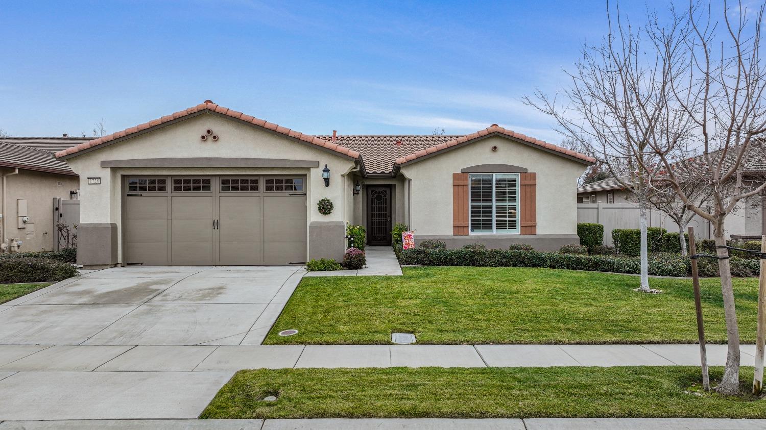 Detail Gallery Image 1 of 1 For 1728 Fox Trot Way, Manteca,  CA 95336 - 2 Beds | 2 Baths