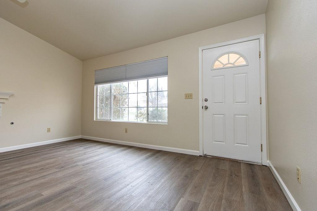 Detail Gallery Image 6 of 35 For 438 Rice Ct., Merced,  CA 95348 - 3 Beds | 2 Baths