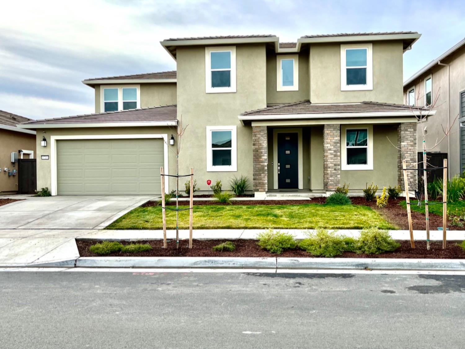 Photo of 5719 Alloway St in Sacramento, CA