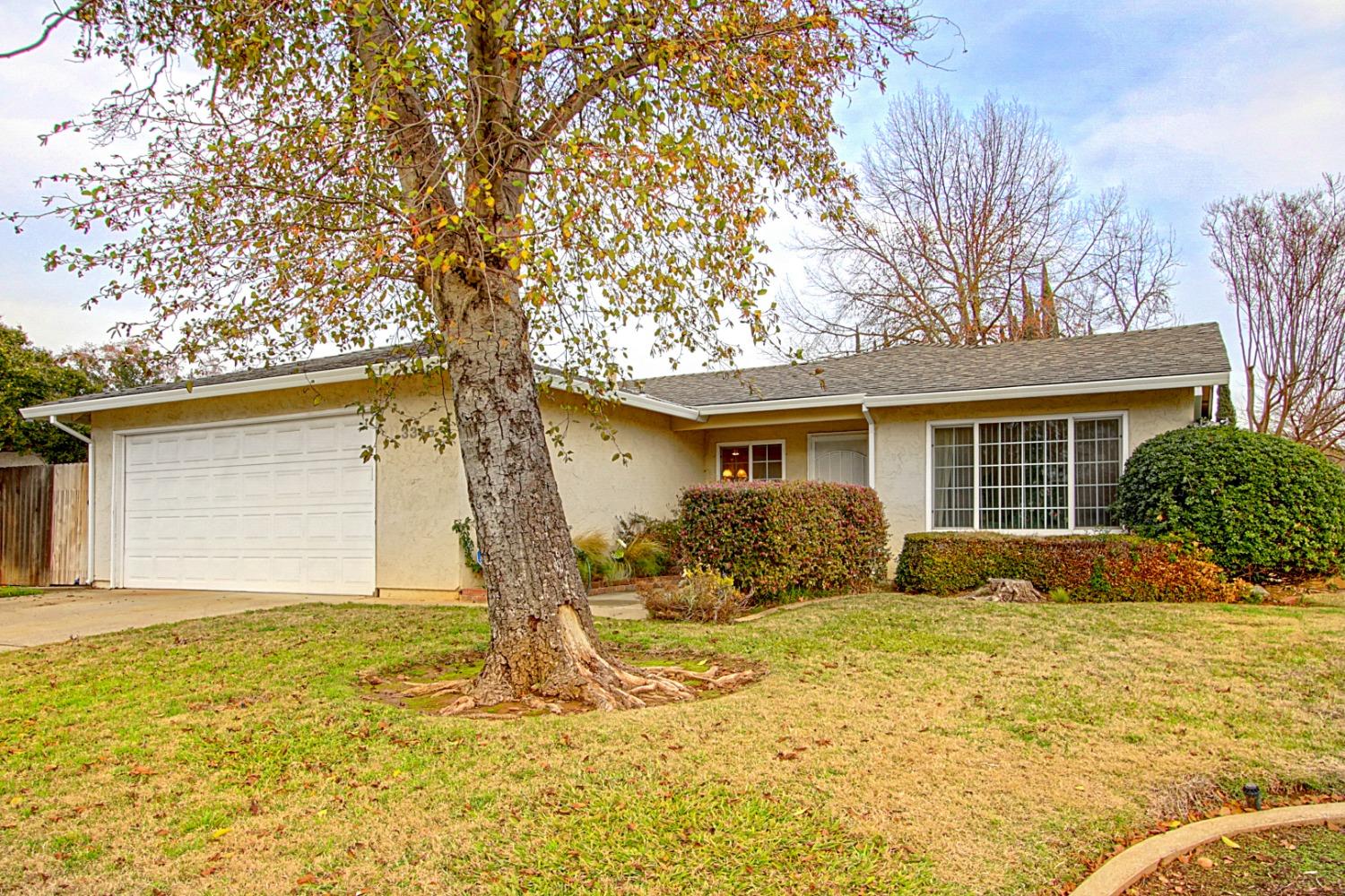 Photo of 3345 Irish Mist Wy in Sacramento, CA