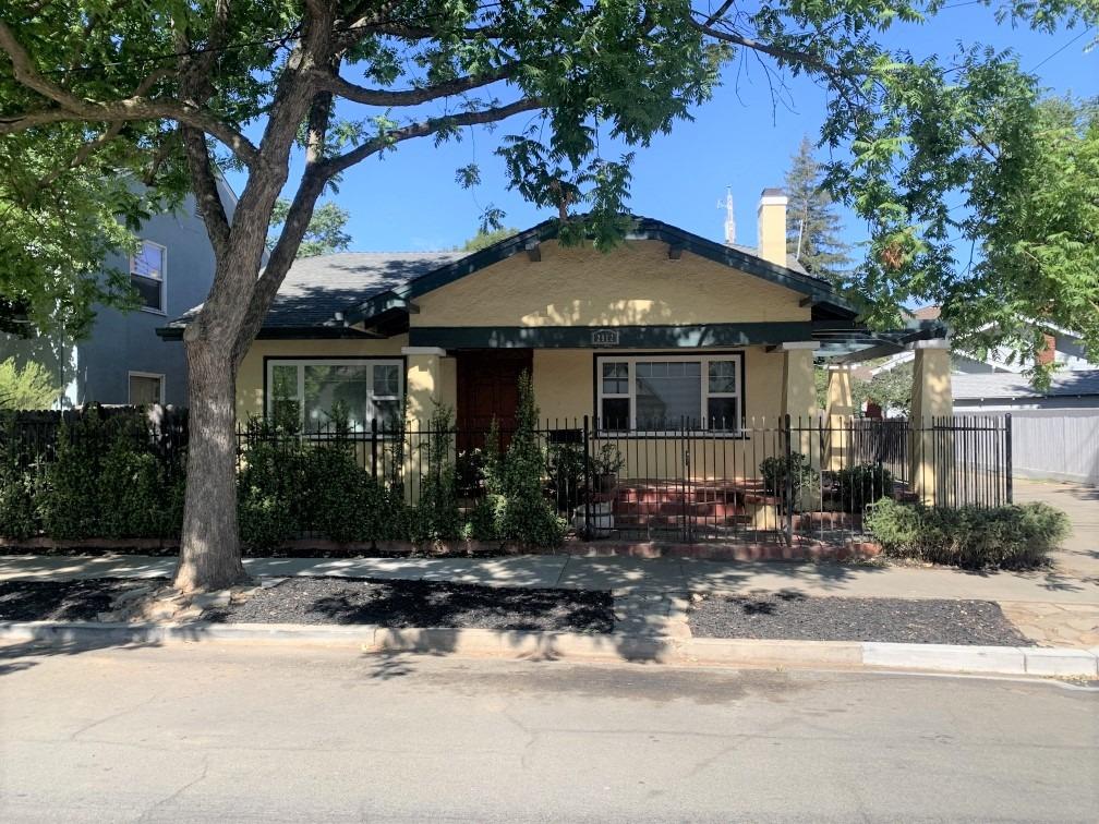 Photo of 2912 33rd St in Sacramento, CA