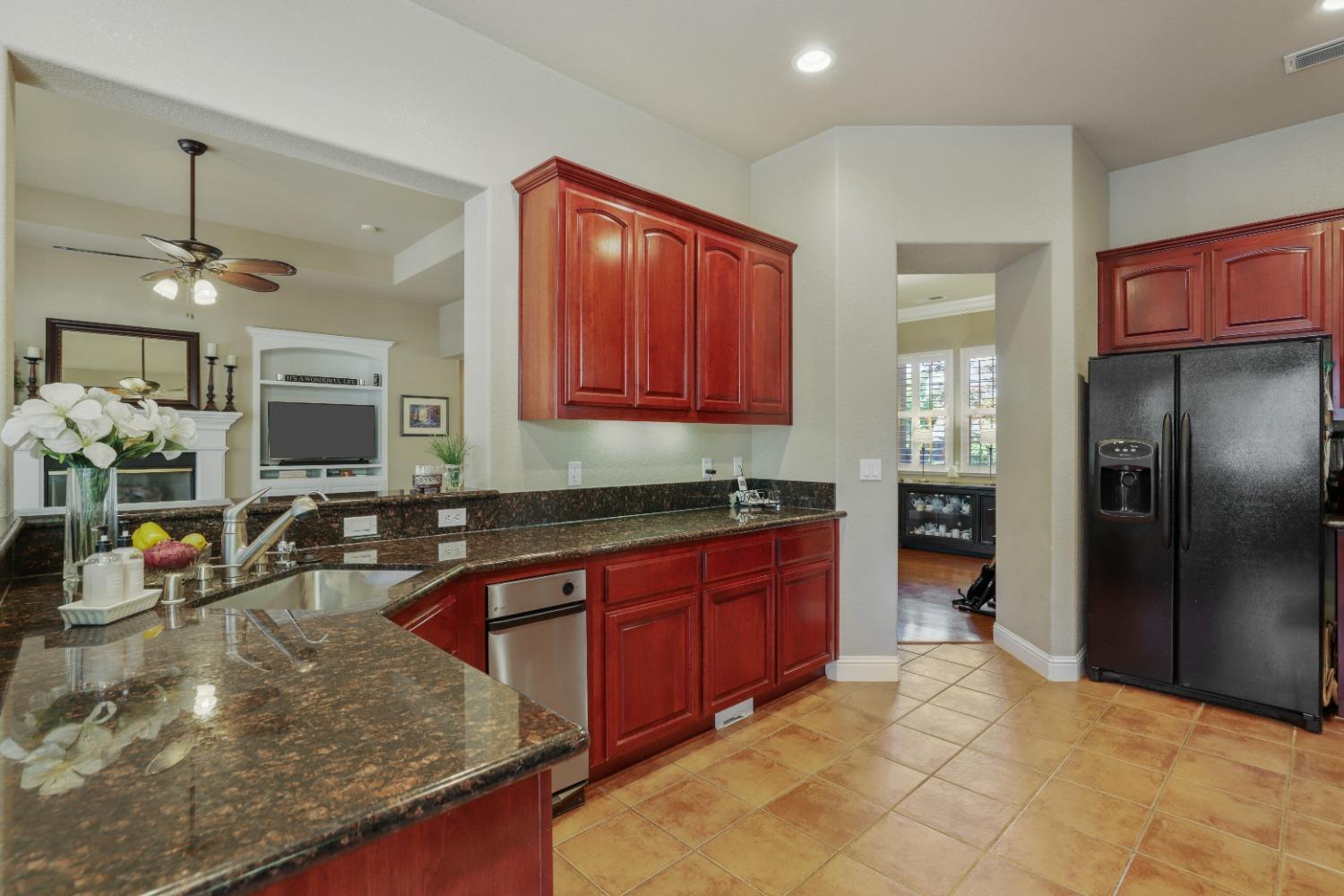 Detail Gallery Image 20 of 57 For 66 Knolls Ct, Copperopolis,  CA 95228 - 3 Beds | 2/1 Baths
