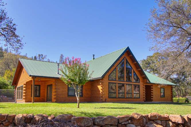 Photo of 2000 Triunfador Ln in Rescue, CA