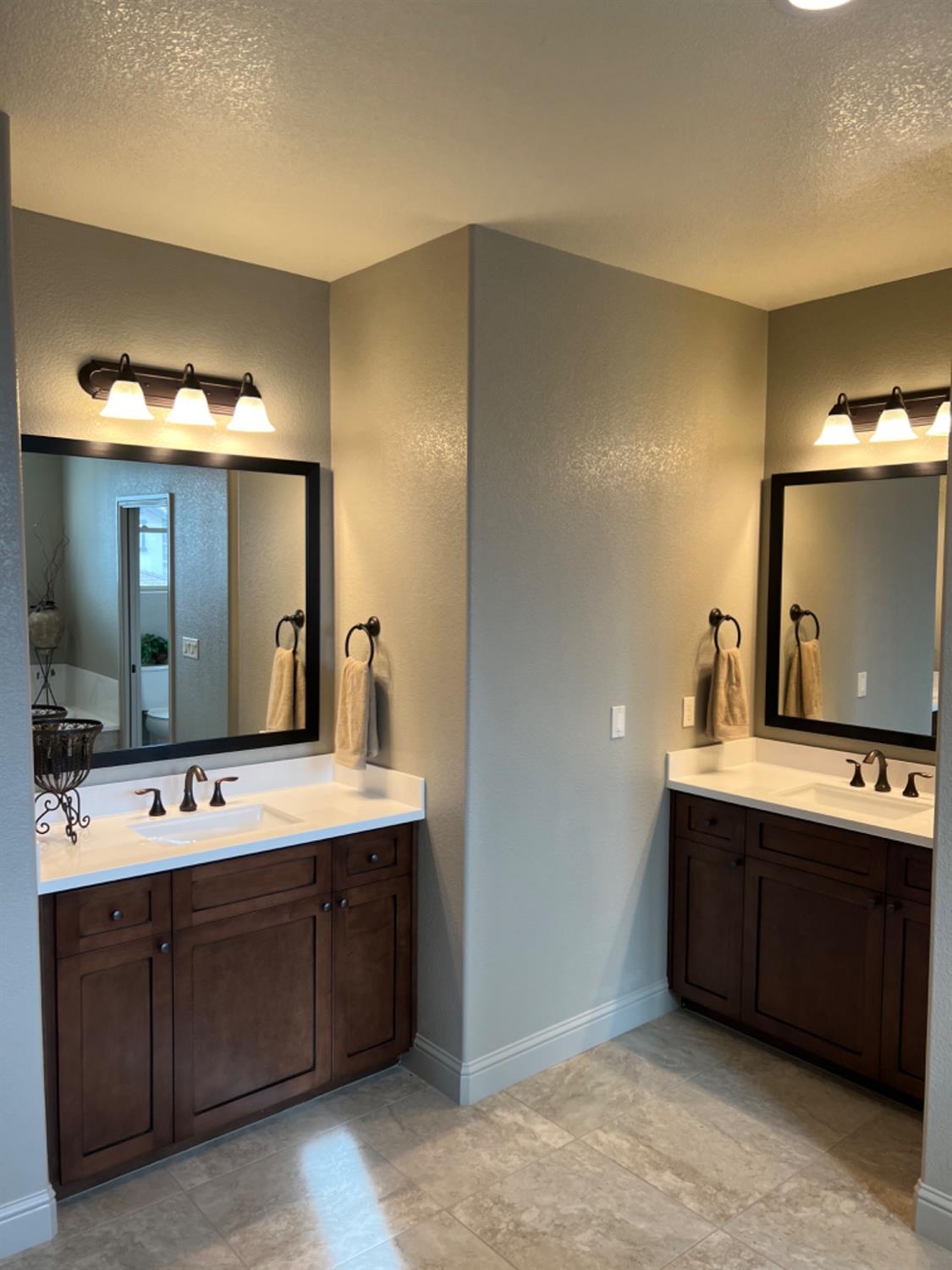 Detail Gallery Image 27 of 32 For 8661 Villa Cordoba Ave, Hilmar,  CA 95324 - 4 Beds | 2/1 Baths