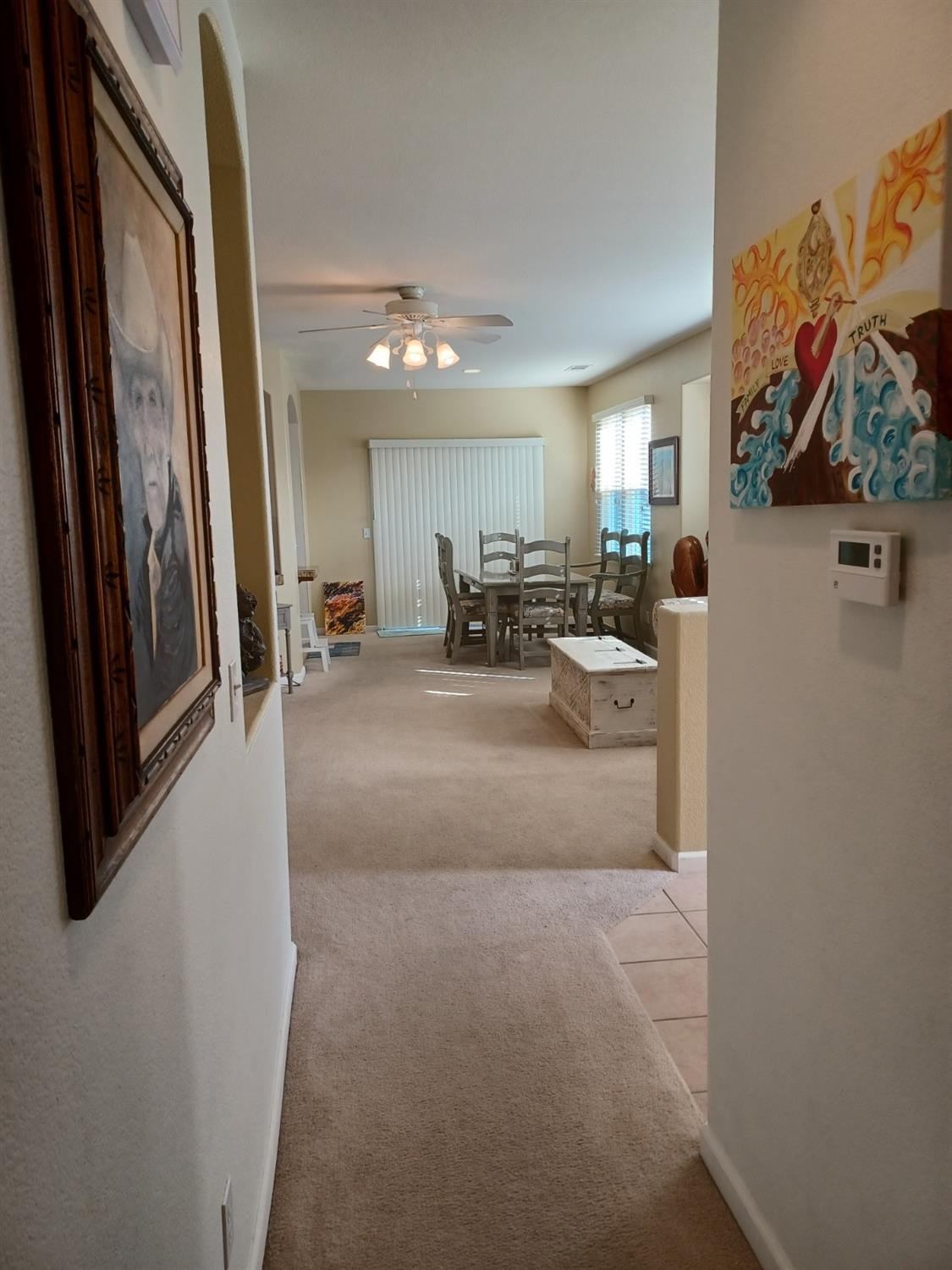 Detail Gallery Image 5 of 11 For 2922 Las Flores Cir, Los Banos,  CA 93635 - 3 Beds | 2 Baths