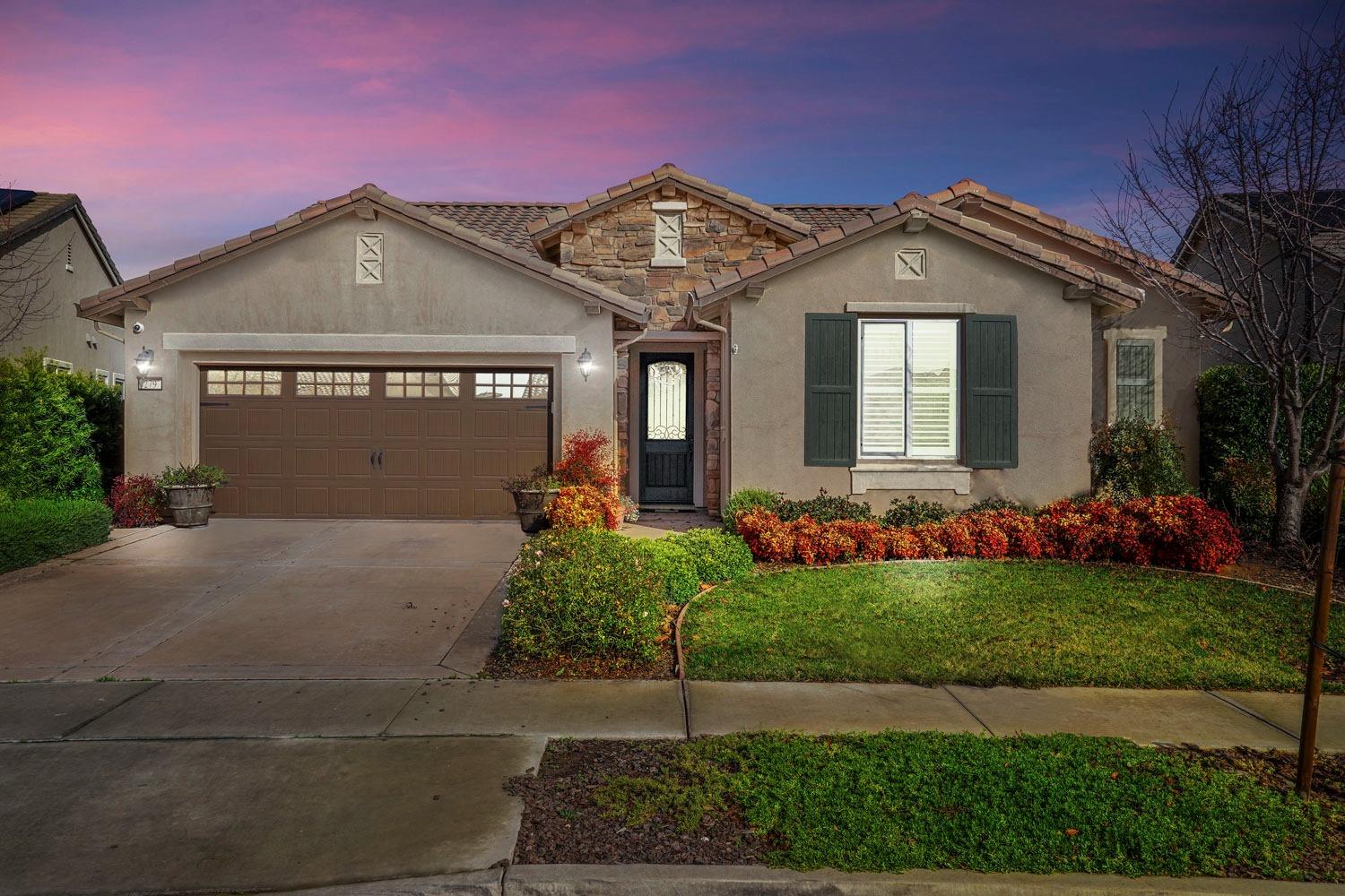 Detail Gallery Image 1 of 1 For 279 Isabella Dr, Lodi,  CA 95240 - 3 Beds | 2/1 Baths