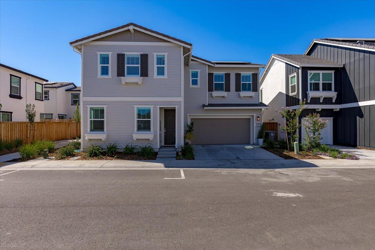 Photo of 3510 Jeffrey Pine Ln in Rocklin, CA