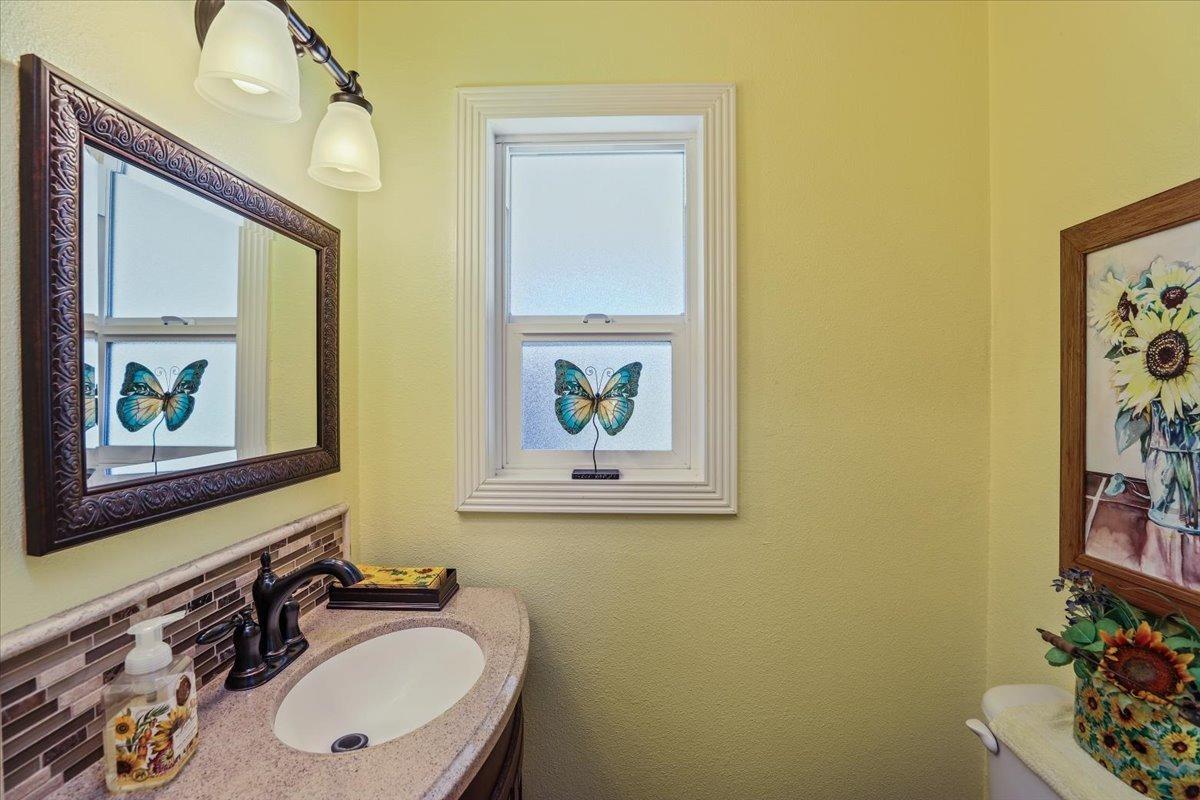 Detail Gallery Image 25 of 91 For 2077 Nord Rd, Stockton,  CA 95215 - 3 Beds | 1/1 Baths