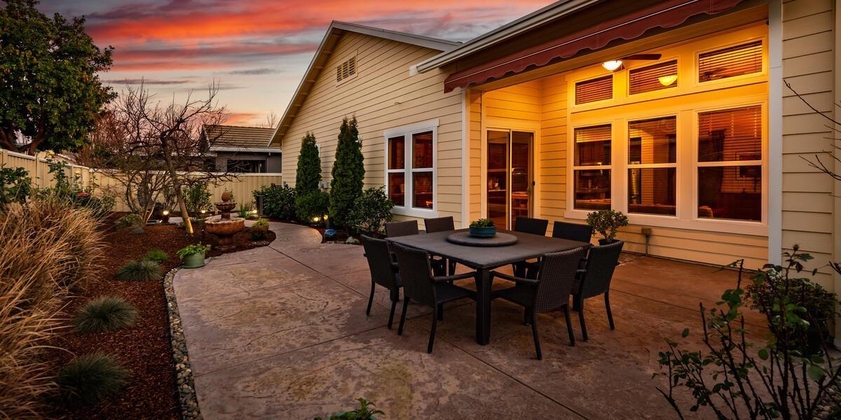 Photo of 2709 Aspen Valley Ln in Sacramento, CA