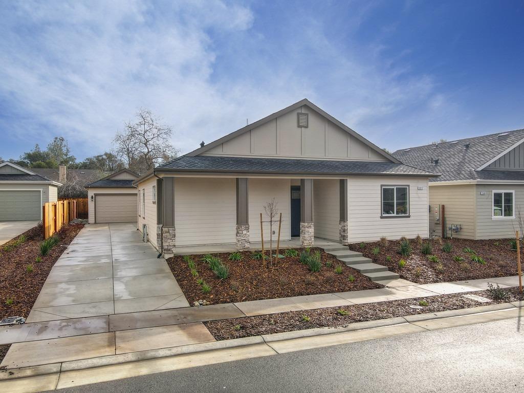 Photo of 3312 Water Well Pl in Loomis, CA