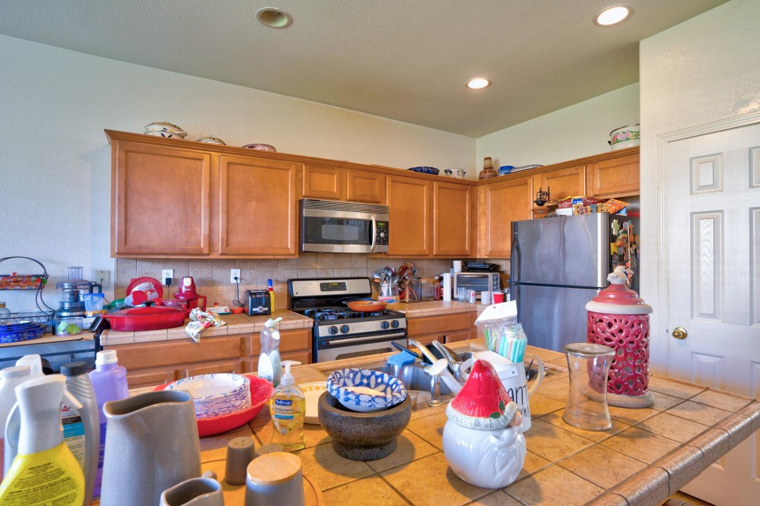 Detail Gallery Image 7 of 20 For 1431 Capitola Ct, Merced,  CA 95348 - 4 Beds | 2 Baths