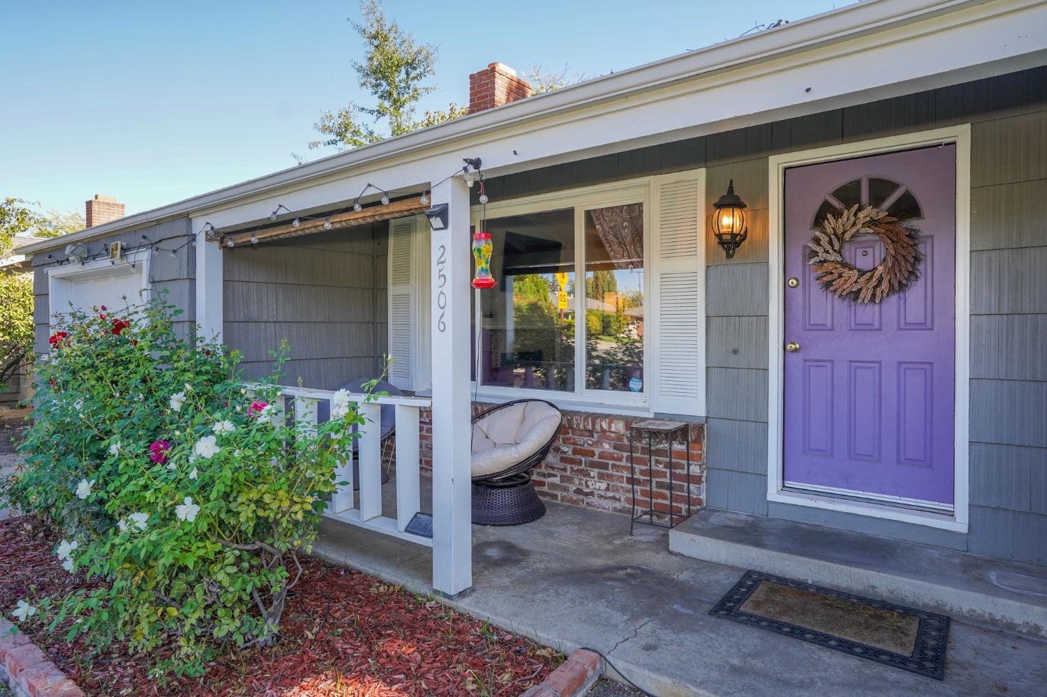 Photo of 2506 Morse Ave in Sacramento, CA