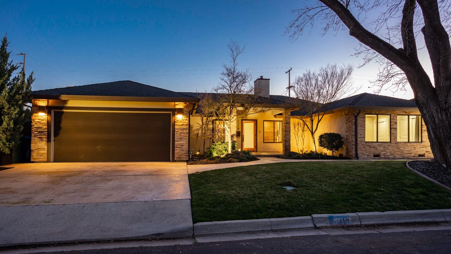 1118 Highland Drive, Modesto, CA 95354